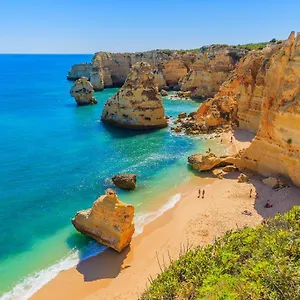 https://a45-oliveira-historic-apartment.hotelaalgarve.com
